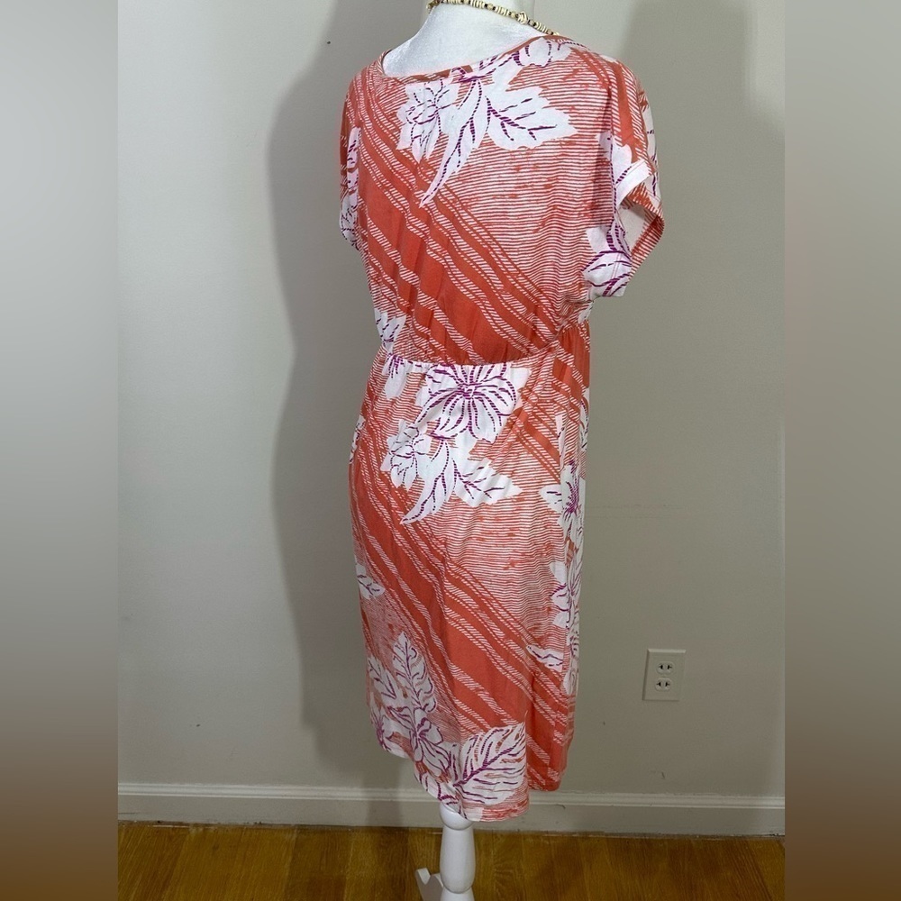 Sonoma sz sm dress coverup in a soft knit   Drop shoulders with a looser sleeve - Picture 3 of 13
